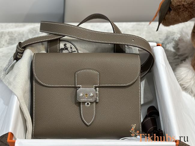 Hermes Sac A Depeches Grey 21cm - 1