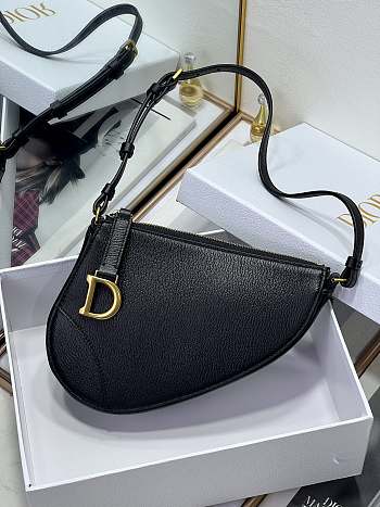 Dior Saddle Shoulder Pouch Black Goatskin 20 x 15 x 4 cm