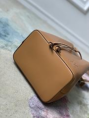 Louis Vuitton LV Neonoé BB Bag Epi Brown 20 x 20 x 13 cm - 2