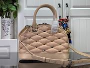 Louis Vuitton LV Alma Beige BB 23.5 x 17.5 x 11.5 cm - 4