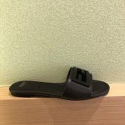 Fendi Baguette Black Leather Slides Black - 2