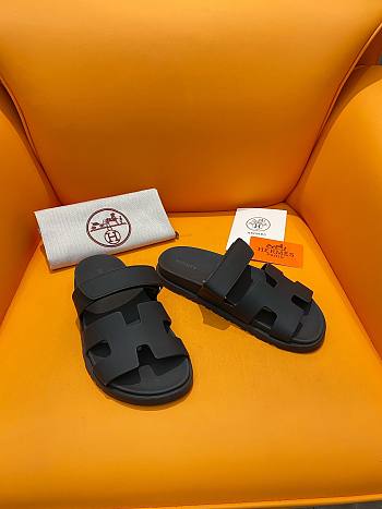 Hermes Chypre Sandal Black