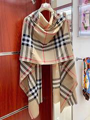 Burberry Vintage Check Pattern Cape 220x70cm - 3