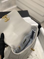 Chanel 19 Flap Bag Grey Gold 26cm - 2