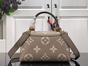 Louis Vuitton LV Madeleine BB Monogram S-lock Beige 24x17x8.5cm - 2