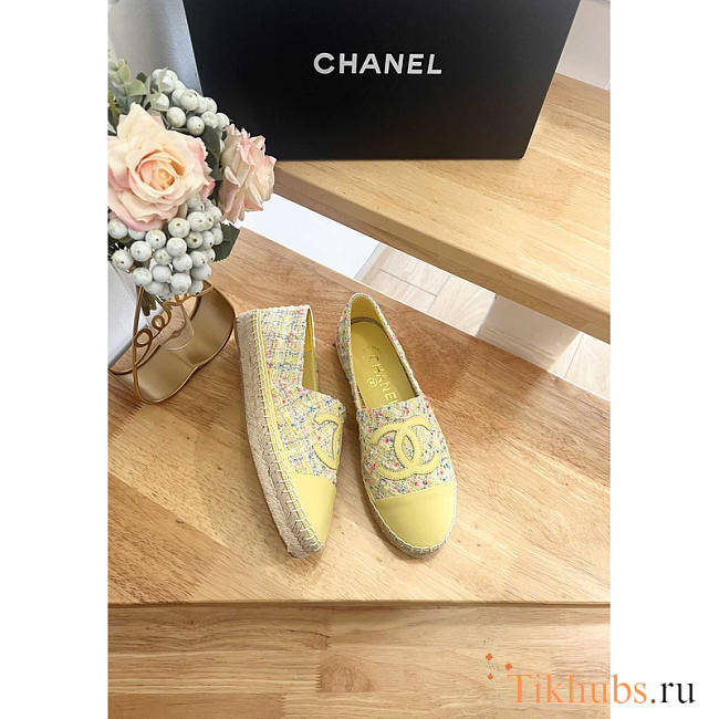 Chanel Espadrilles Glittered Cotton Tweed Lambskin Yellow - 1