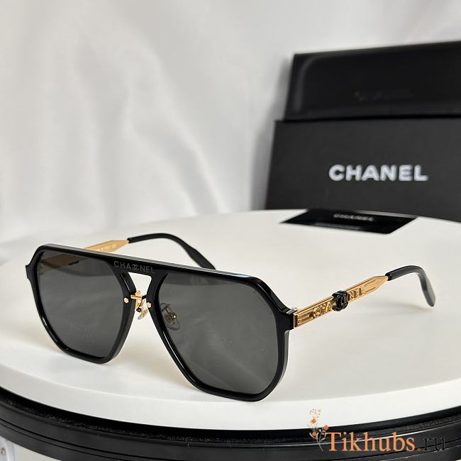 Chanel Black Sunglasses 02 - 1