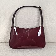 YSL Le 5 à 7 Patent Bag Red Wine 23cm - 2