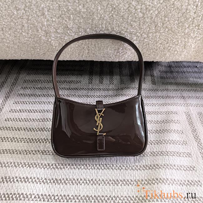 YSL Mini Le 5 à 7 Patent Bag Chocolate 19cm - 1