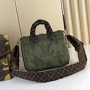 Louis Vuitton LV Speedy 25 Bandouliere Econyl Pillow Verde 25x19x15cm - 3