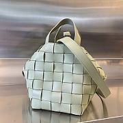 Bottega Veneta BV Bowling Bag Green 21x28x16cm - 5