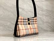 Burberry Vintage Shoulder Bag 26x7x16cm - 4