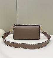 Fendi Baguette Gray Full Grain Leather Bag 28x6x13cm - 4