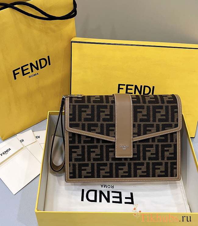 Fendi Monogram Clutch 'Brown' 26x9x19cm - 1