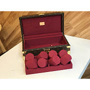 Louis Vuitton LV Coffret 8 Montres Rouge Fushion 34x18x11cm - 1