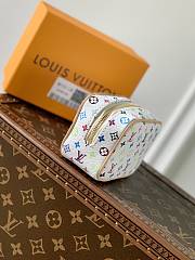 Louis Vuitton LV Wapity Case Bag White 11x8x4cm - 4