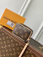 Louis Vuitton LV Wapity Case Bag Monogram 11x8x4cm - 1