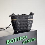 Bottega Veneta Intrecciato Mini Vanity Case Black 18x12.5x8cm - 5