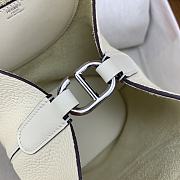 Hermes In The Loop White Bag 18cm - 6