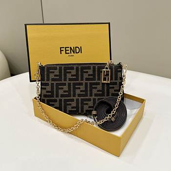 Fendi Underarm Bag 20x3x12cm