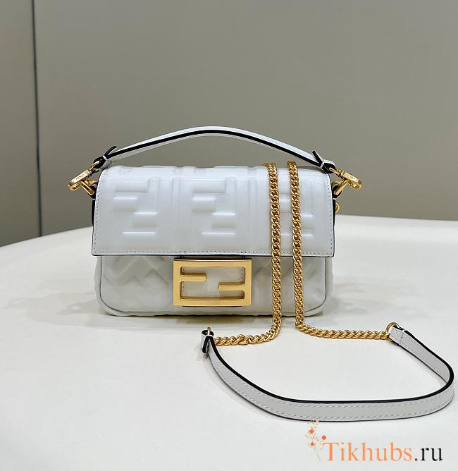 Fendi Baguette Mini White Nappa Leather Bag 20x13x5cm - 1