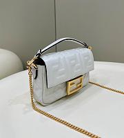 Fendi Baguette Mini White Nappa Leather Bag 20x13x5cm - 2