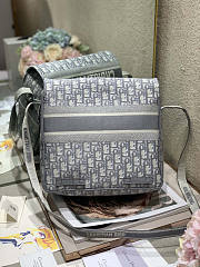 Dior Medium Diorcamp Bag Grey Oblique 29 x 22 x 12 cm - 6