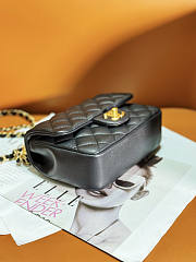 Chanel Mini Flap Bag Lustrous Lambskin Black Pearls 17x12.5x5cm - 2