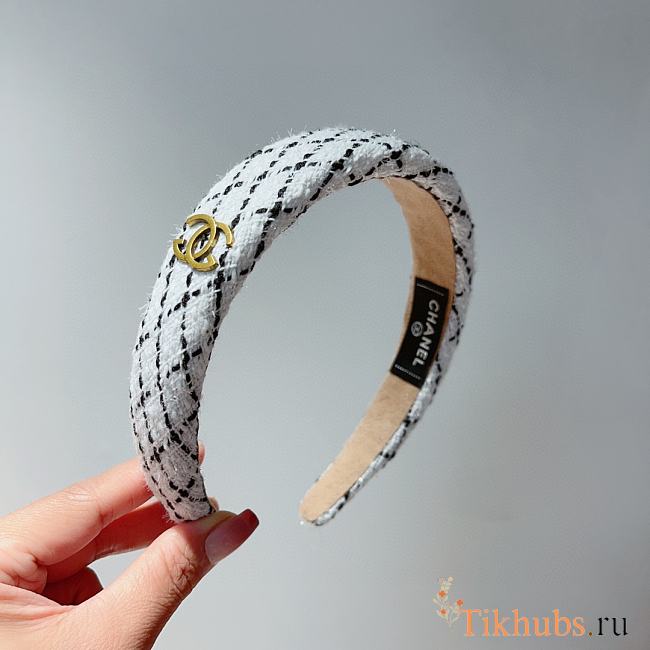 Chanel White Hairband - 1