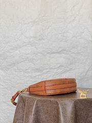 MCM Aren Crescent Hobo Visetos 24x6.5x19cm - 6