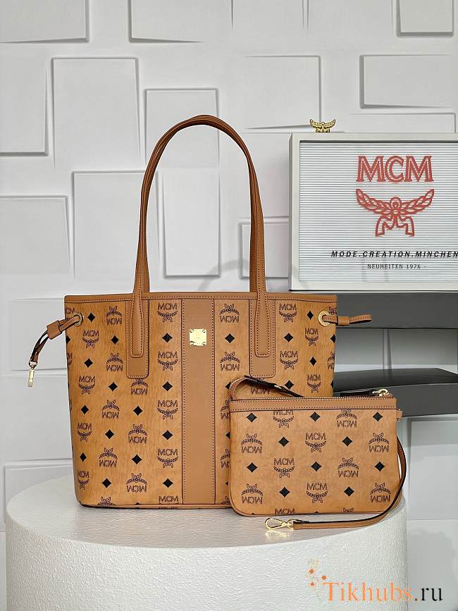 MCM Reversible Liz Shopper In Visetos Cognac 29x14x25cm - 1