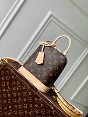 Louis Vuitton LV Alma Backpack Monogram 15 x 20 x 10 cm - 1