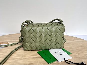 Bottega Veneta Mini Loop Camera Bag Green Khaki 17x10x6cm