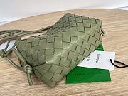 Bottega Veneta Mini Loop Camera Bag Green Khaki 17x10x6cm - 4