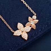 Louis Vuitton LV Blossom Star Necklace - 2