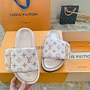 Louis Vuitton LV Pool Pillow Comfort White - 3