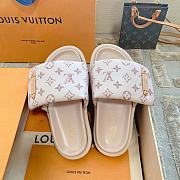 Louis Vuitton LV Pool Pillow Comfort White - 2