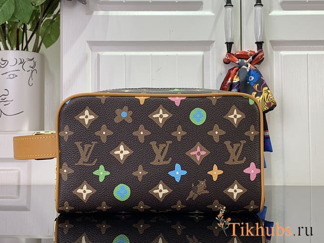 Louis Vuitton LV Locker Dopp Kit Monogram Craggy 23x13x12cm - 1