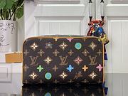 Louis Vuitton LV Locker Dopp Kit Monogram Craggy 23x13x12cm - 1