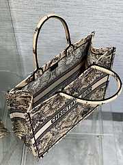 Dior Large Book Tote Beige Black Toile De Jouy Soleil 42 x 35 x 18.5 cm - 5