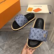 Louis Vuitton LV Pool Pillow Flat Comfort Black Blue - 5