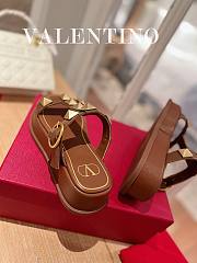 Valentino Roman Stud Platform Brown Slides - 3