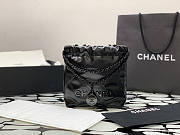 Chanel Mini 22 Handbag Full Black 20x19x6cm - 1