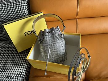 Fendi Mon Tresor Silver Bag Crystal 18x12x10cm