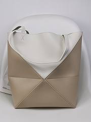 Loewe Puzzle Fold Tote Beige White 25.5x14.5x31.5cm - 1