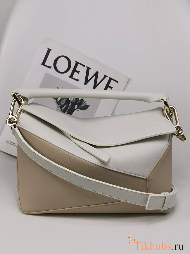 Loewe Small Puzzle Bag Beige White 24x16.5x10.5cm - 1