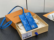 Louis Vuitton LV Necklace Card Holder Blue 7.6 x 10 x 0.5 cm - 1