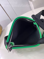 Louis Vuitton LV Gaston Bag Green 22 x 14.5 x 4.5 cm - 6