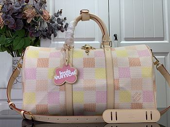 Louis Vuitton LV Keepall Bandoulière 45 Peach 45 x 27 x 20 cm