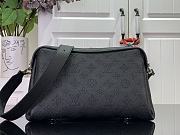 Louis Vuitton LV Hand It All PM Black 29x18x13cm - 2